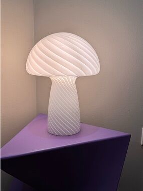 White Swirl Mushroom Table Lamp - Modern Home Art Accent